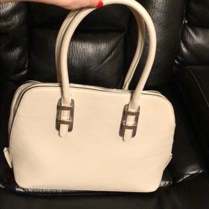 NWOT charming Charlie’s hand bag